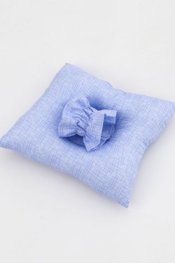 Подушка для кормления ребенка на манжете ПКР-голубой - голубой (Нл)
